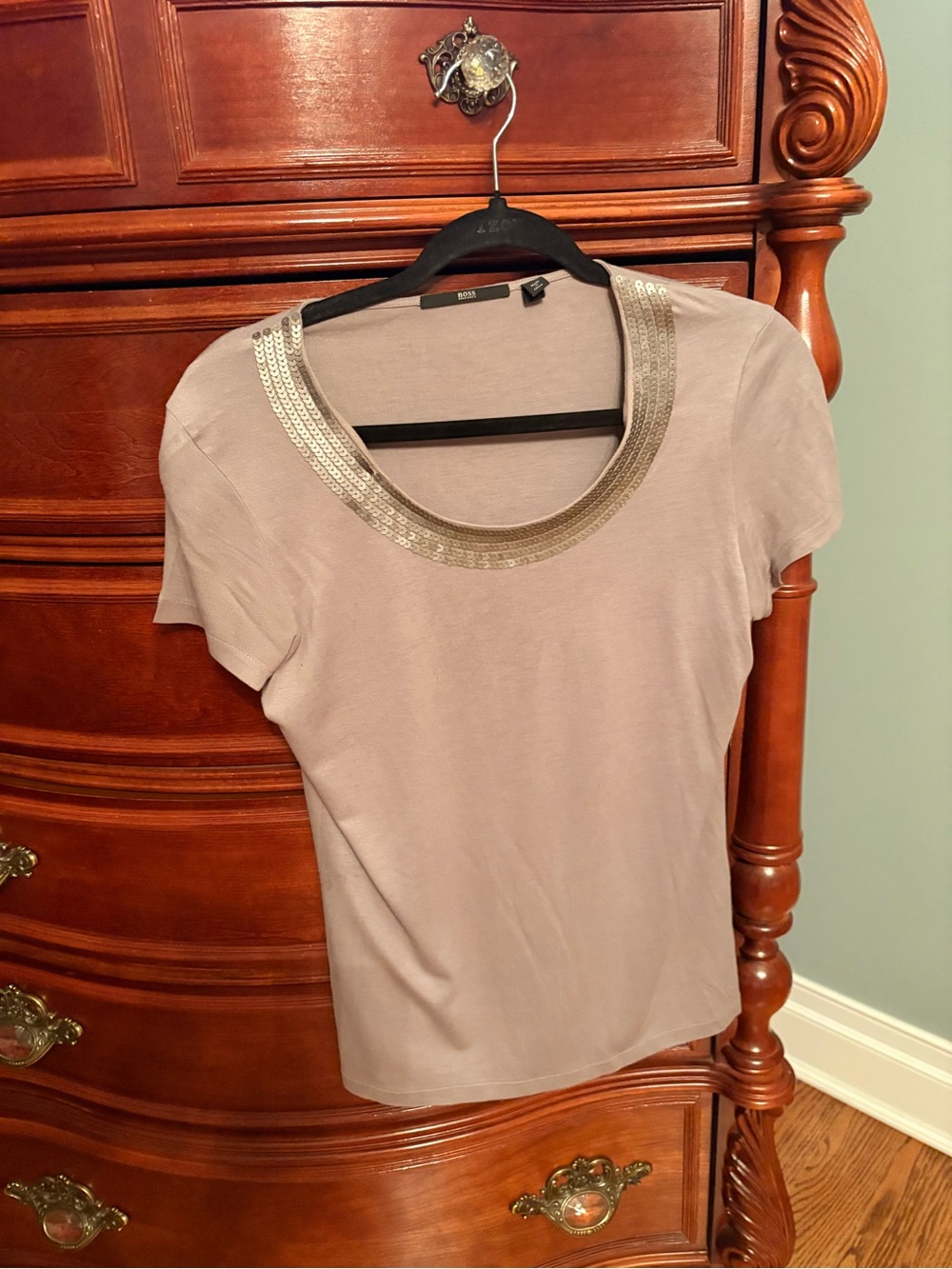 BOSS Short-Sleeve Sequin-Neck Tee in Light Taupe